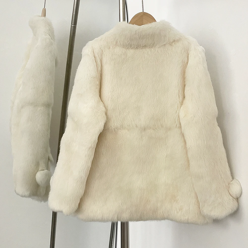 سترة من الفرو الحقيقي لعام 202 - مراجعة Winter Clothing Store وسعره