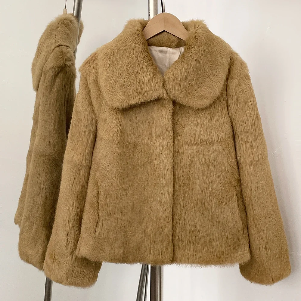 سترة جديدة قصيرة من فرو الأرنب - مراجعة Winter Clothing Store وسعره